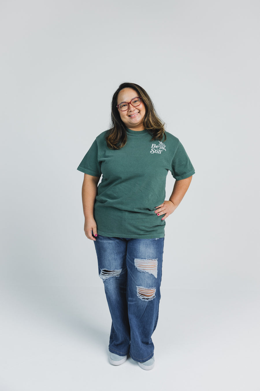 Yenipher is wearing a size L