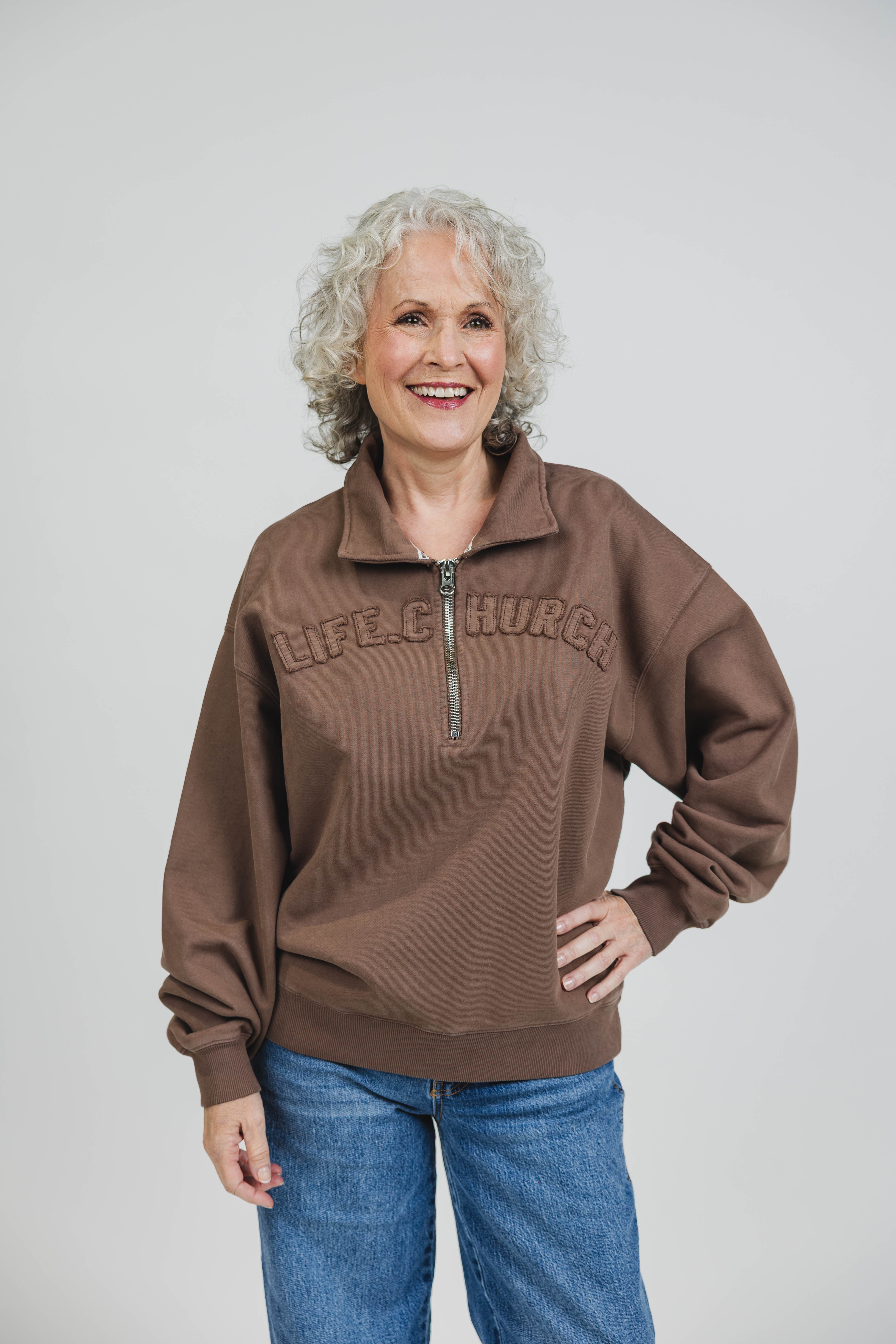 Linda Jo is 5'4" and wears a size S