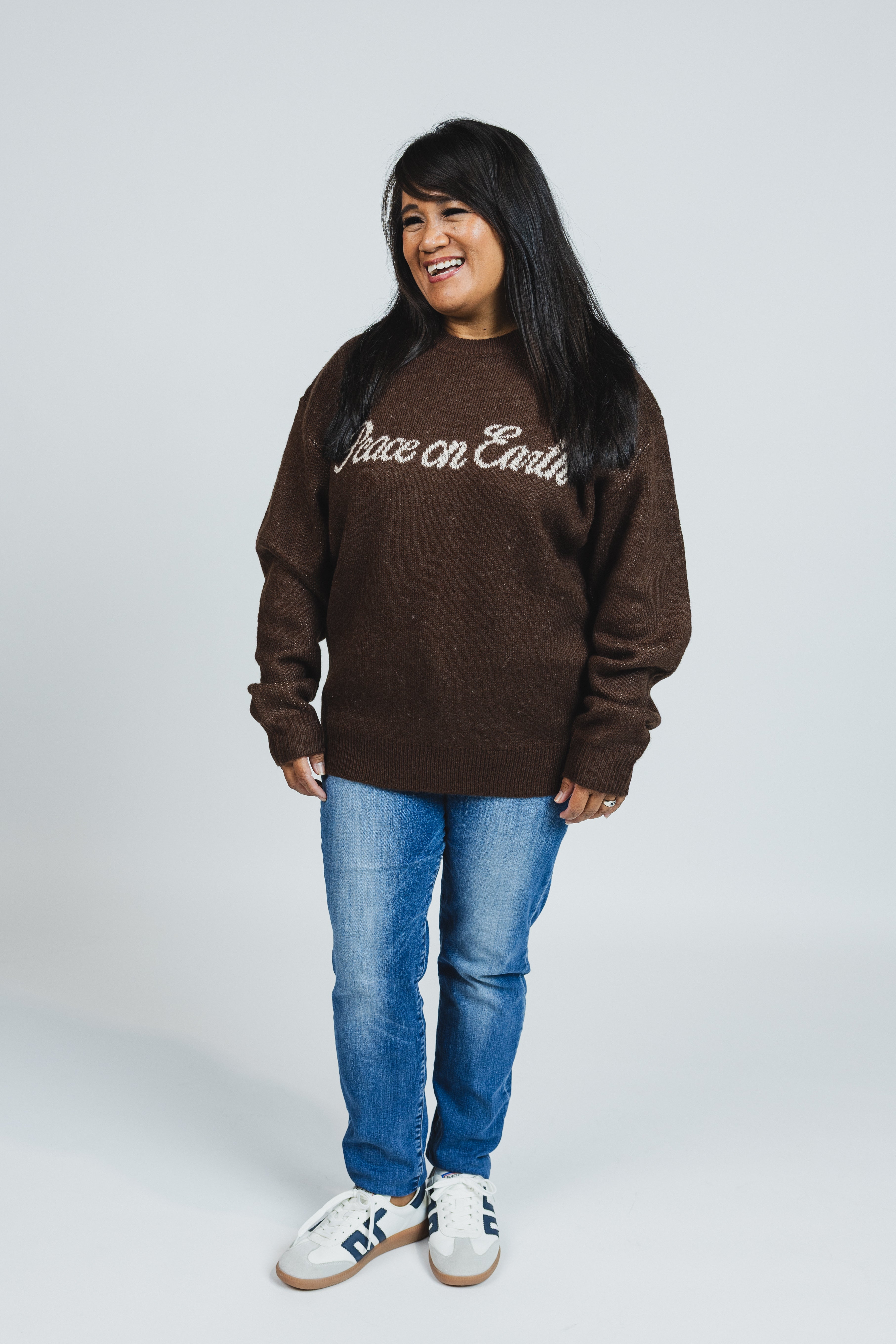 Genelie is wearing a size M