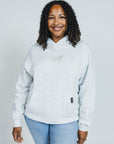 Aarikah is wearing a size L